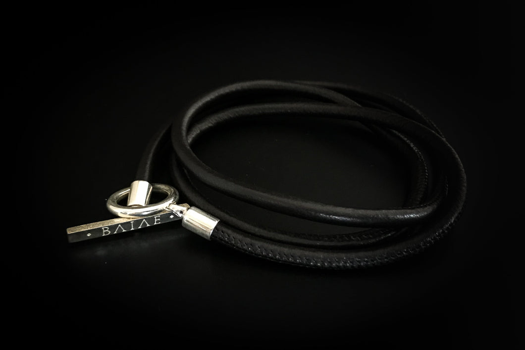 Smooth Leather Bracelet Bracelet - BAIAE